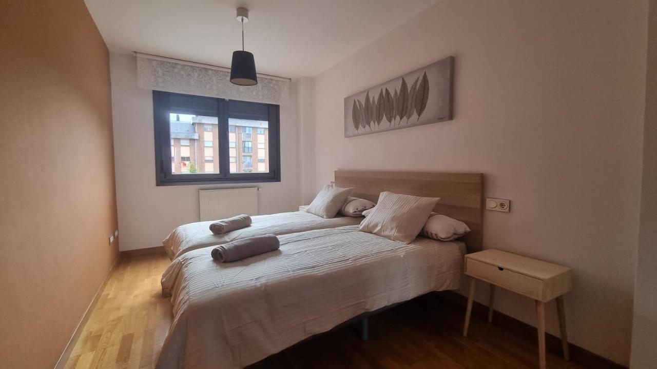 Apartament Piso Zona Hospital 6 Personas Oviedo Zewnętrze zdjęcie