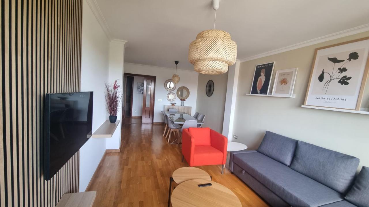 Apartament Piso Zona Hospital 6 Personas Oviedo Zewnętrze zdjęcie